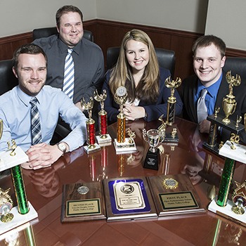 Debate_Team